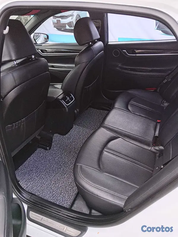 carros - HYUNDAI GRANDEUR 2018 BLANCO 8