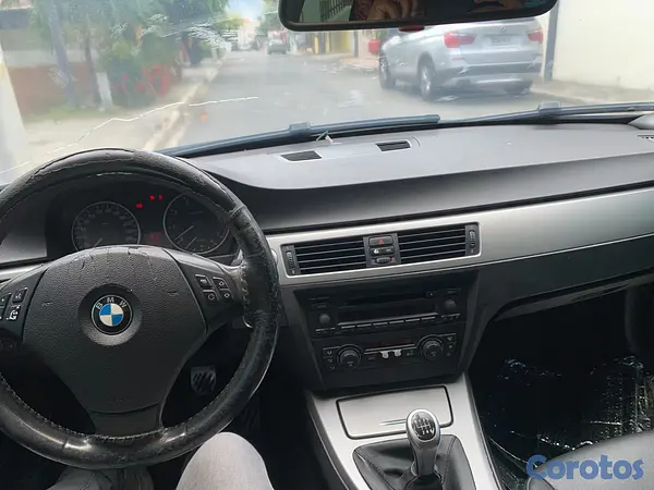 carros - BMW 320i E90 2007  7