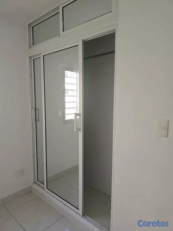 apartamentos - Vendo apartamento en Av. Independencia  9