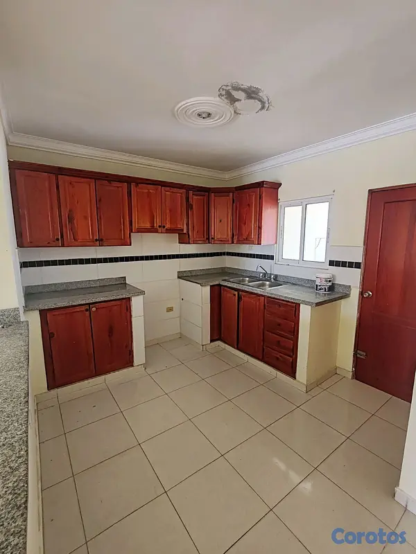 apartamentos - Vendo 4to piso Alma rosa II 5