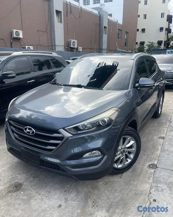 jeepetas y camionetas - HYUNDAI TUCSON 2016 5