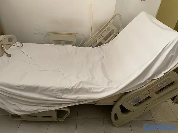 Salud y Equipamiento Médico - Cama de hospital HILL-ROM  Advanta 1600/ 2