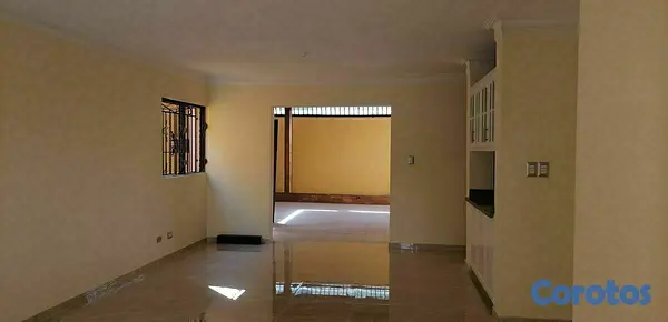 casas - Casa en cabimar, cerca de la charles 2