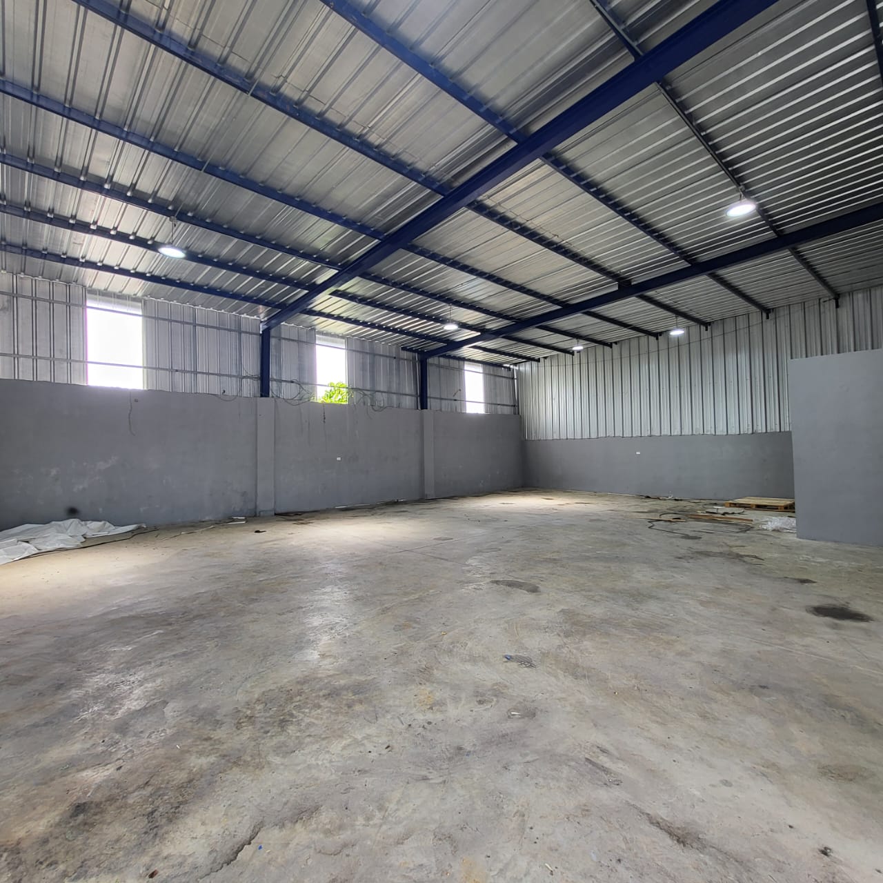 otros inmuebles - Nave en Alquiler en Santo Domingo Norte 220mts 1