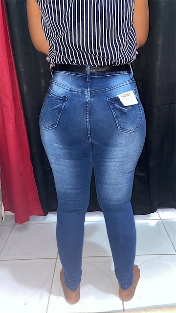 ropa para mujer - Vendo jeans al por mayor y al detalle