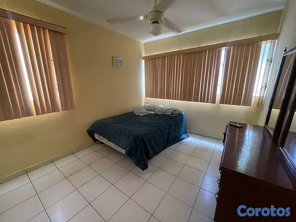 casas -  venta de casa en la avenida España Santo Domingo este  6