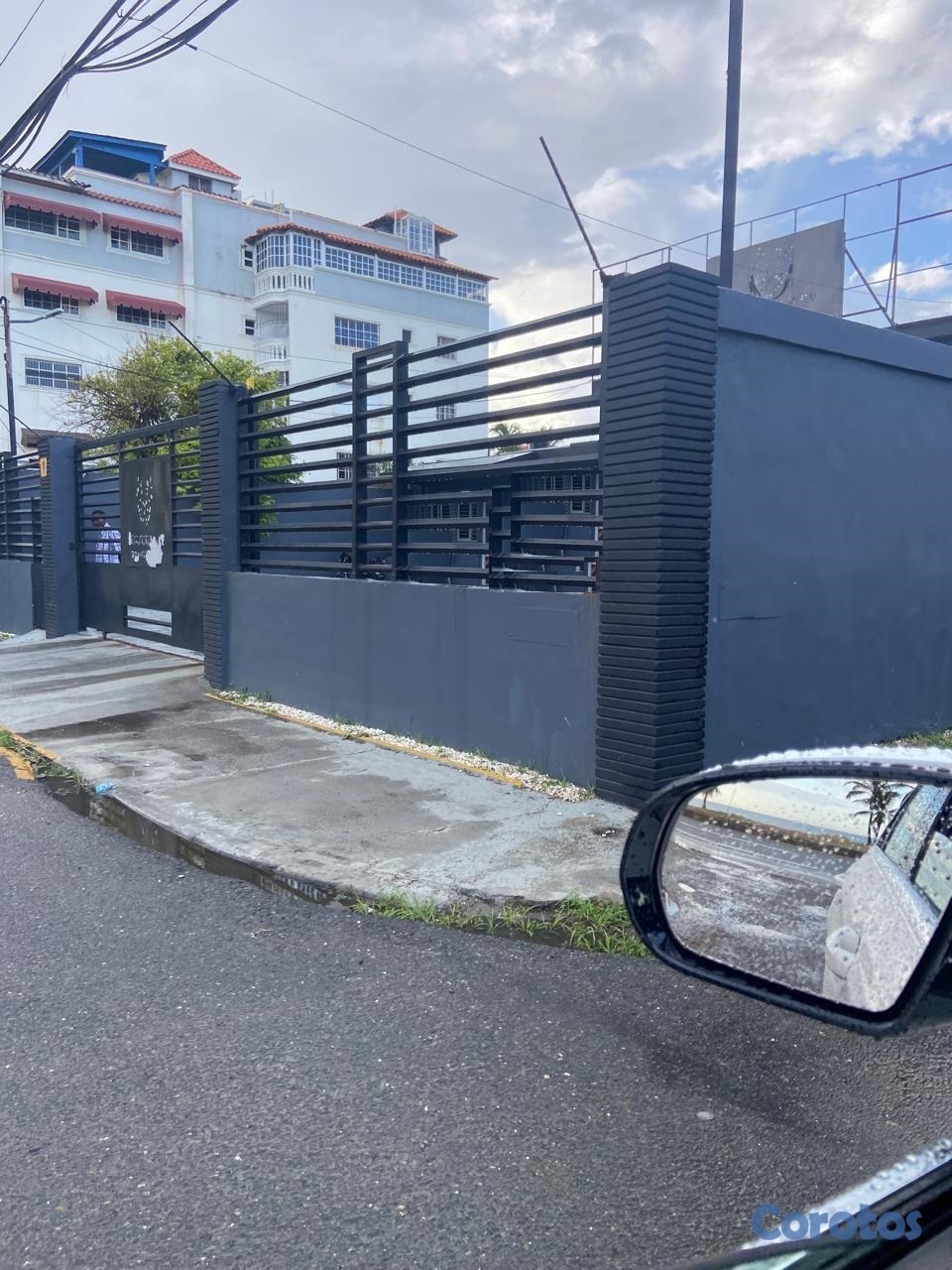 oficinas y locales comerciales - Local Comercial en el Malecon Sector Miramar  1