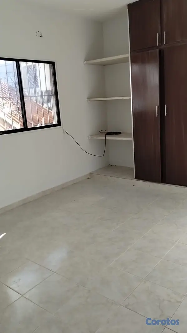 apartamentos - Apto en Pantoja limpio. Privado calle cerrada.  7