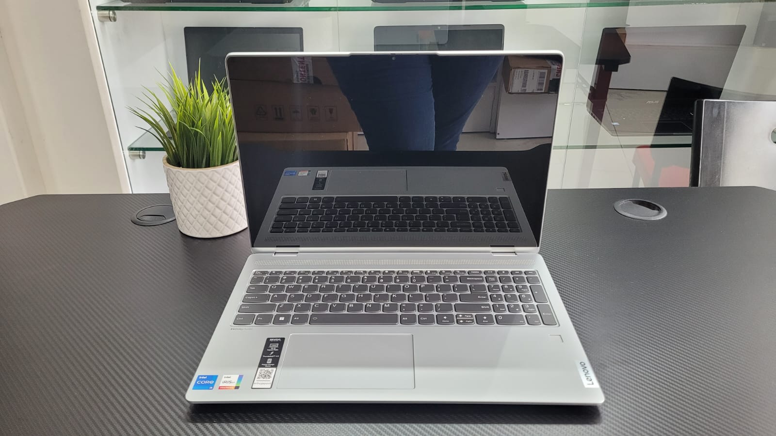 computadoras y laptops -  Lenovo Flex 5 I5 12VA 16GB 512 SSD 16 PLG TOUCH 2