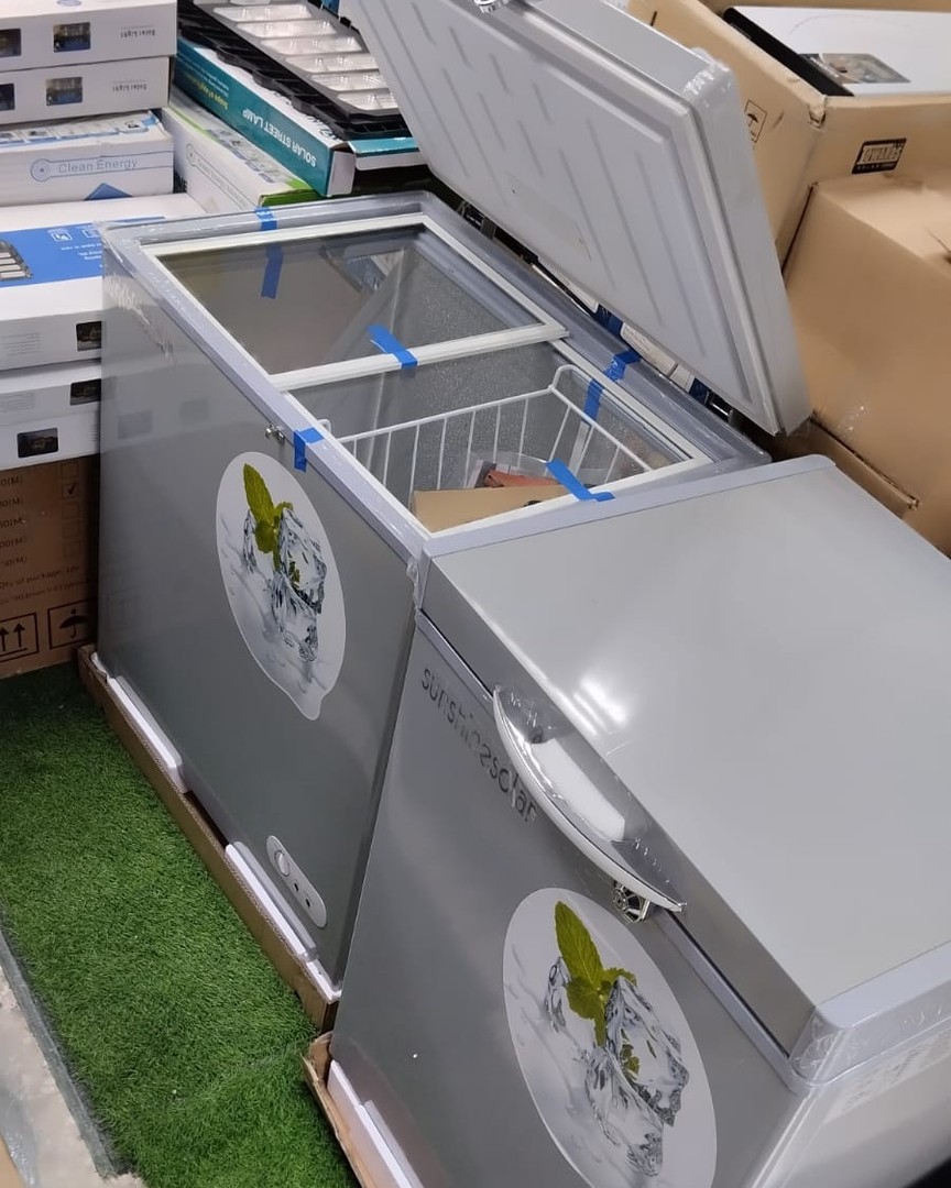 otros electronicos - Freezer Solar  0