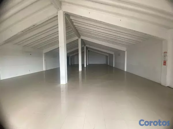 oficinas y locales comerciales - se alquila local  3