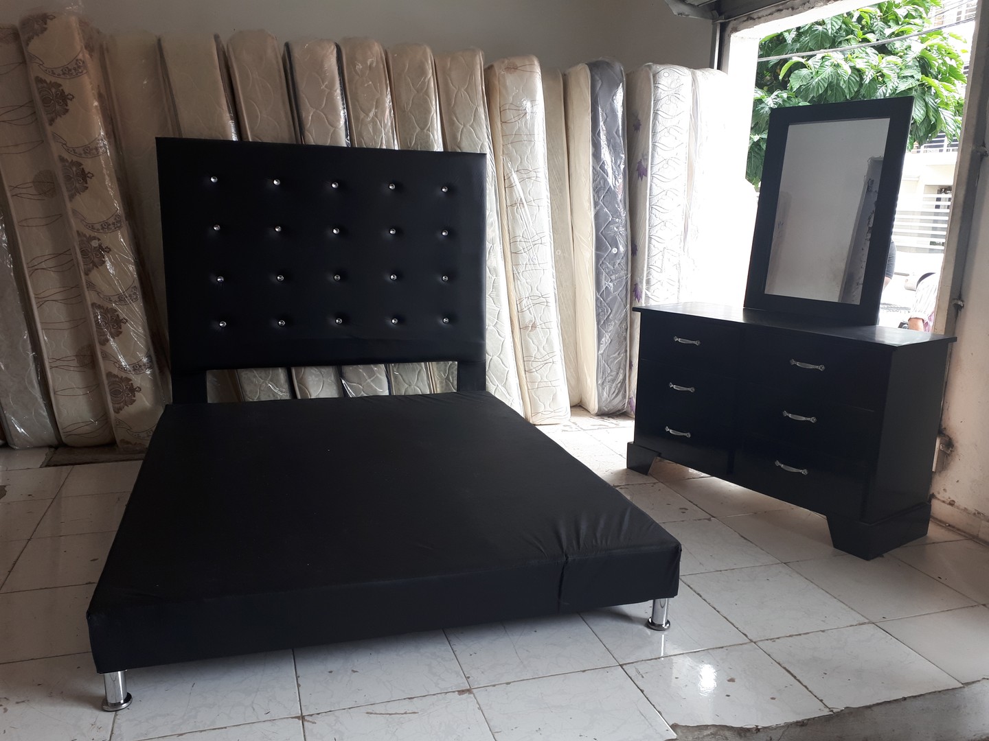 muebles y colchones - Base y Espaldar y Gavetero sin Colchon 0