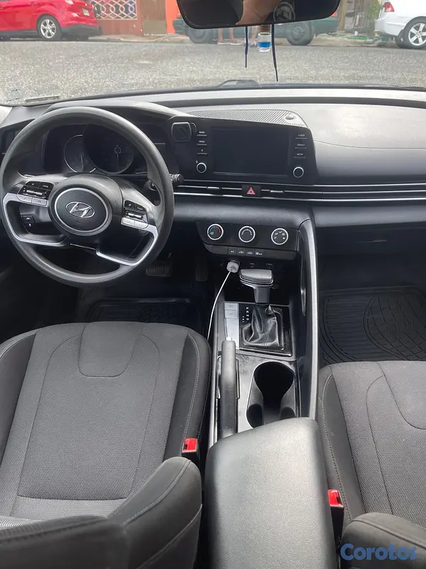 carros - Hyundai Elantra SE 2021 6