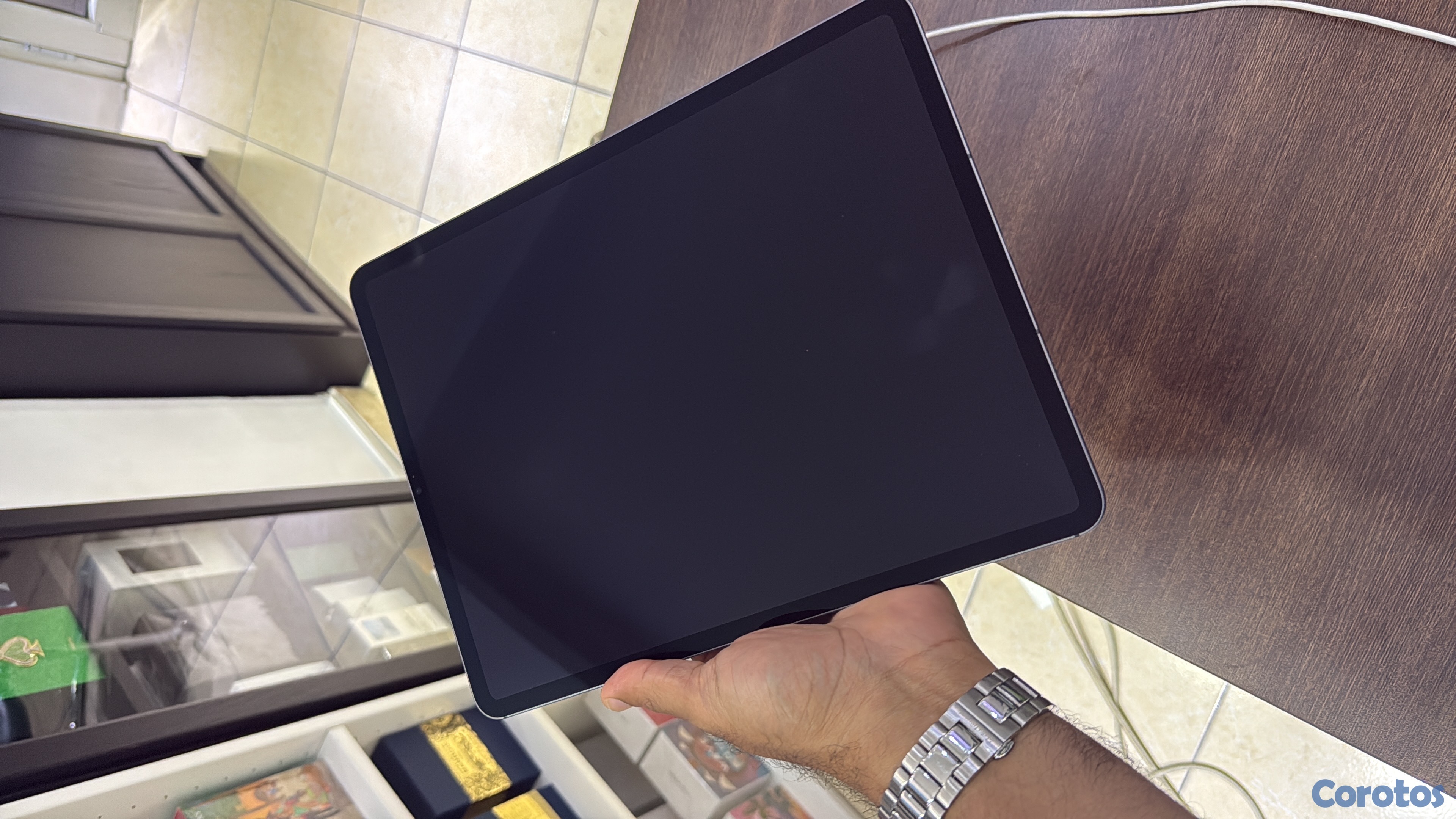 celulares y tabletas - iPad Pro 12,9 inch 6ta Generación M2 128GB RD$ 35,995 NEG 2