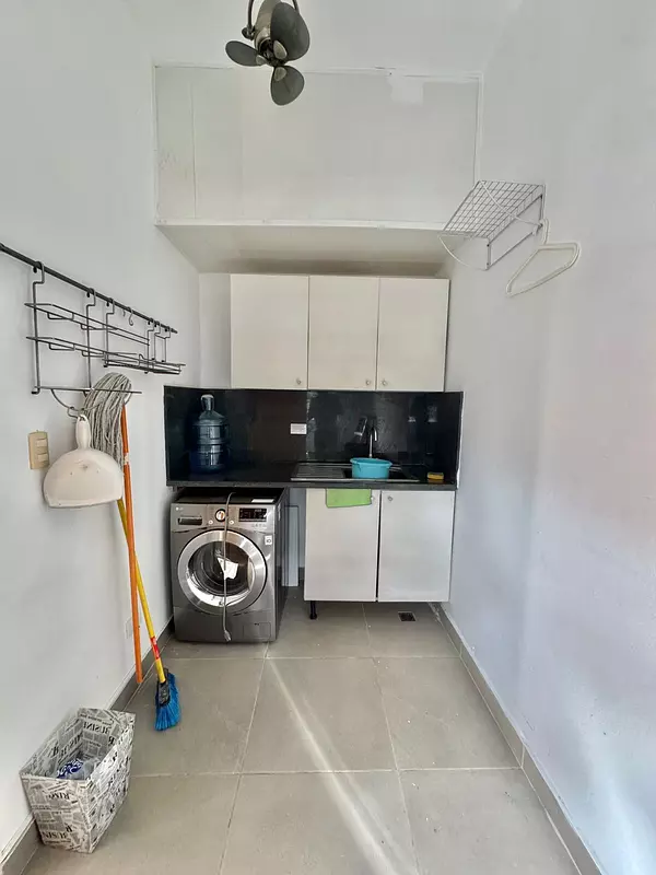 apartamentos - La Esperilla Venta con Línea Blanca Penthouse  8