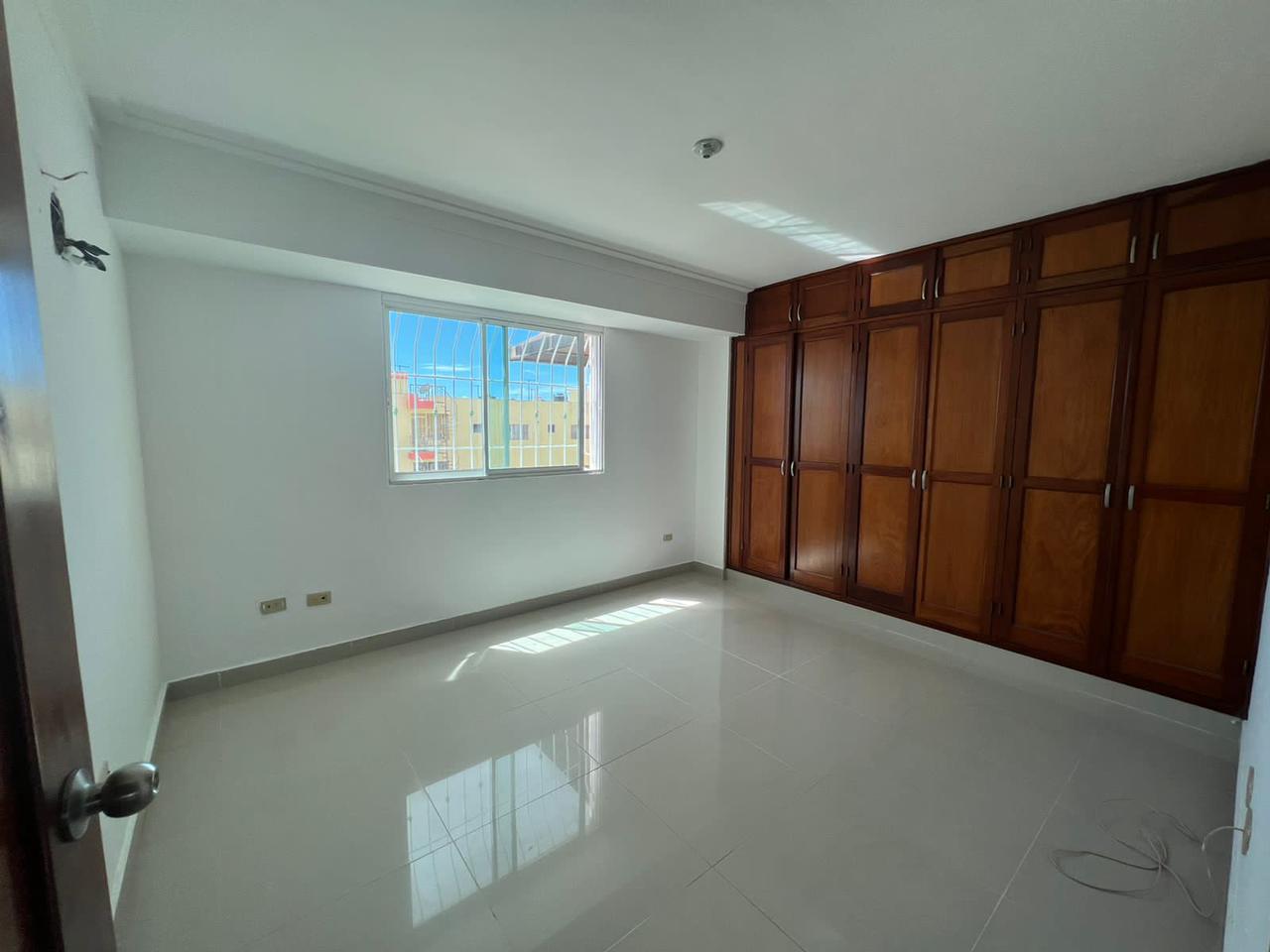 apartamentos - Apartamento en vista hermosa de 163mts piso 4 Santo Domingo este 5