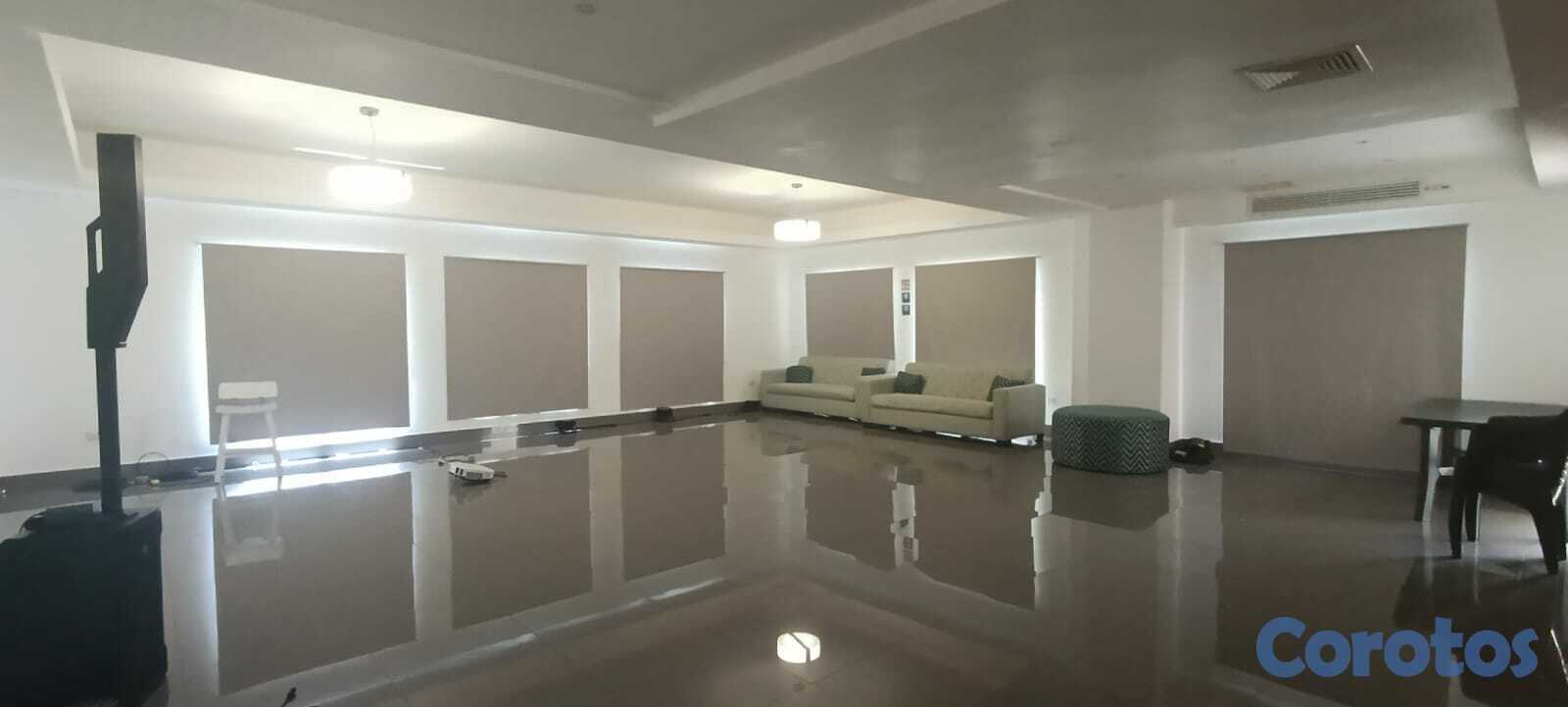 apartamentos - Bella Vista, en Piso Alto con Vista al Mar, 200mts 3