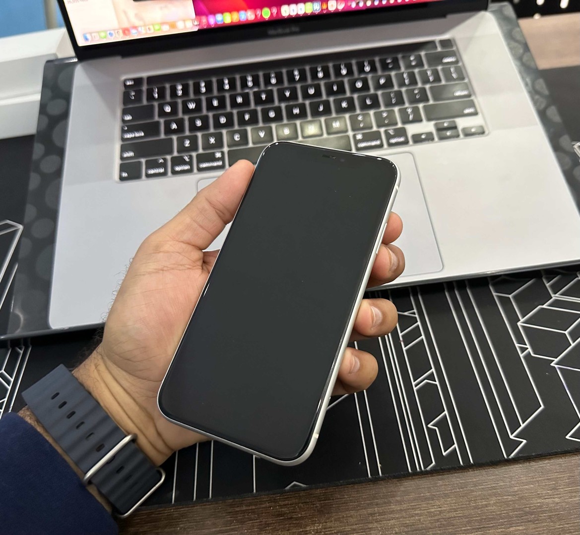 celulares y tabletas - Vendo iPhone 11 64GB Como Nuevo, Desbloqueado, Clean imei RD$ 19,700 NEG 1