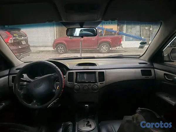 carros - 2009 Kia Lotze 2
