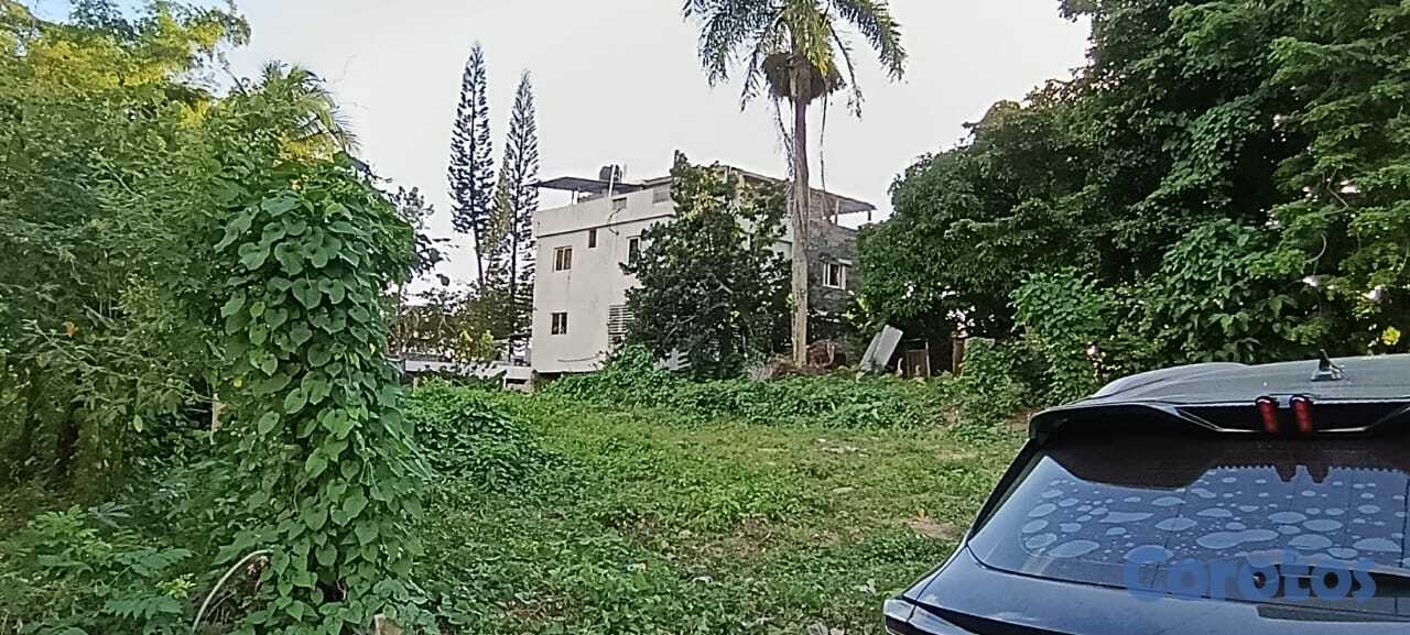 solares y terrenos - Venta de solar en hatillo san Cristóbal  2