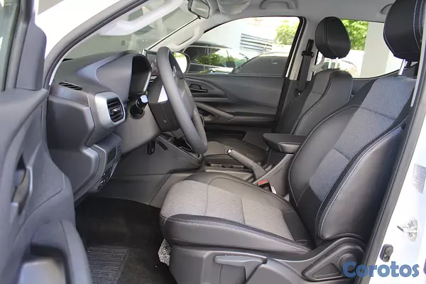 jeepetas y camionetas - Peugeot Landtrek 9