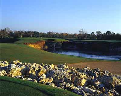 solares y terrenos - Solar en Juan Dolio Recibo Permutas Joyas o Yate 10