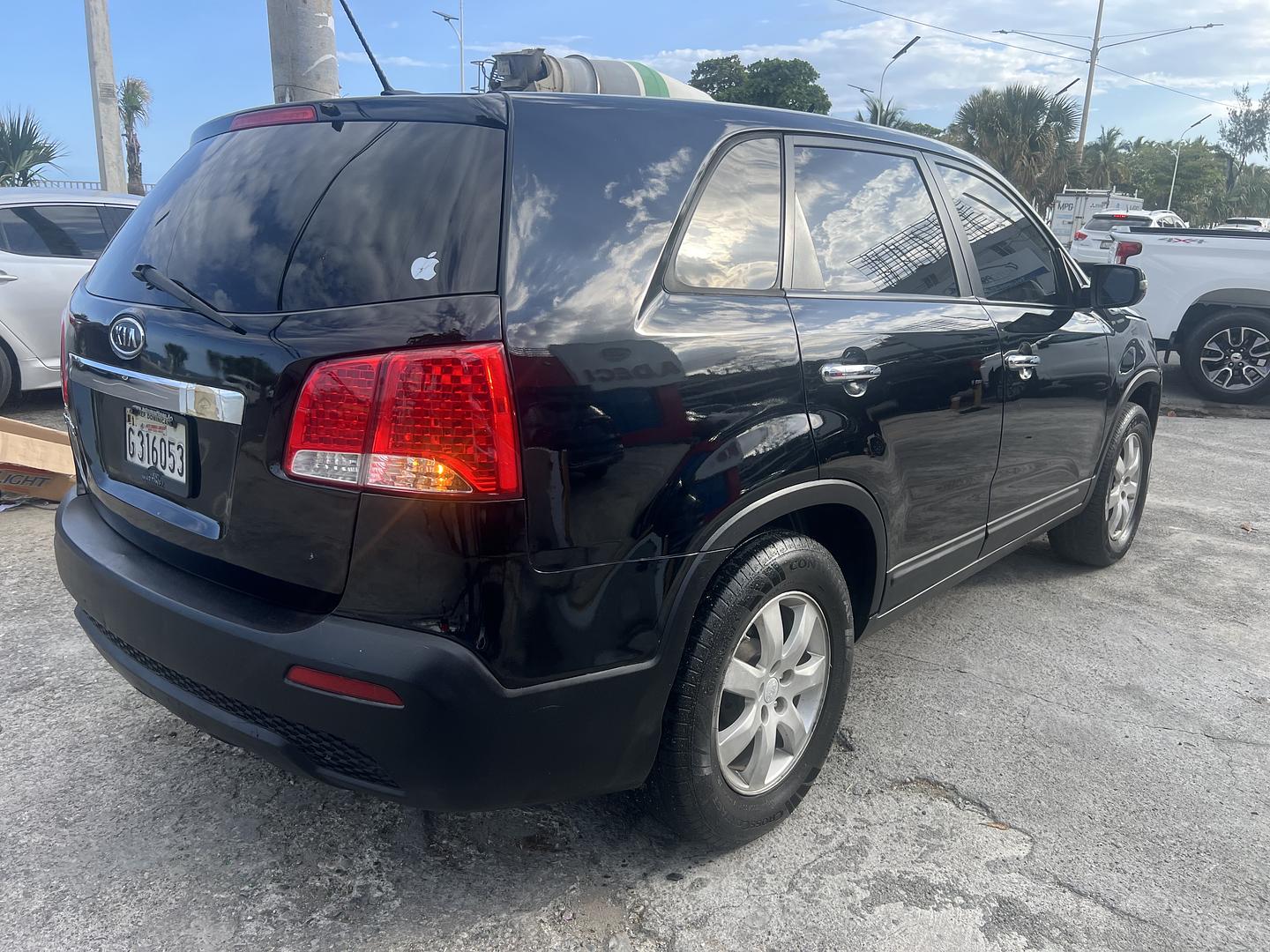 jeepetas y camionetas - Kia Sorento 2011 3