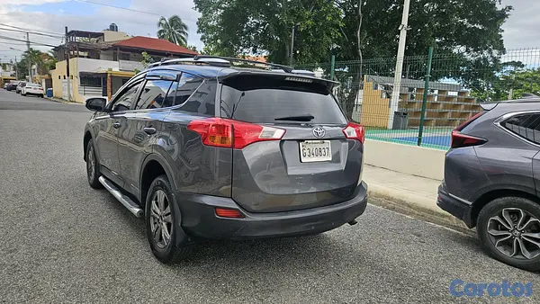 jeepetas y camionetas - Toyota rav4 2015  13