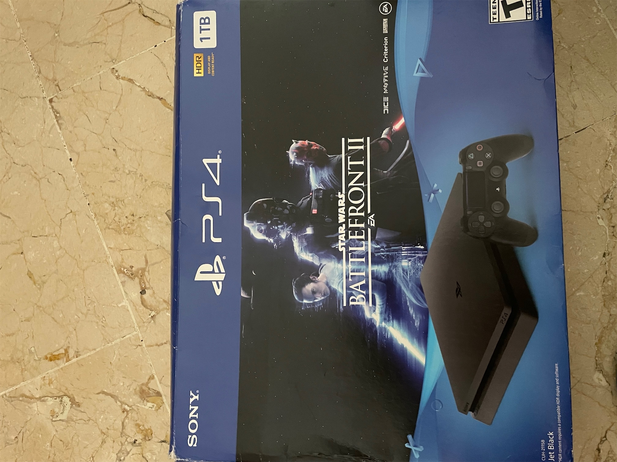 consolas y videojuegos - Ps4 slim 1tb 4K HDR en muy buenas condiciones sin problemas 2 juegos NEGOCIABLE