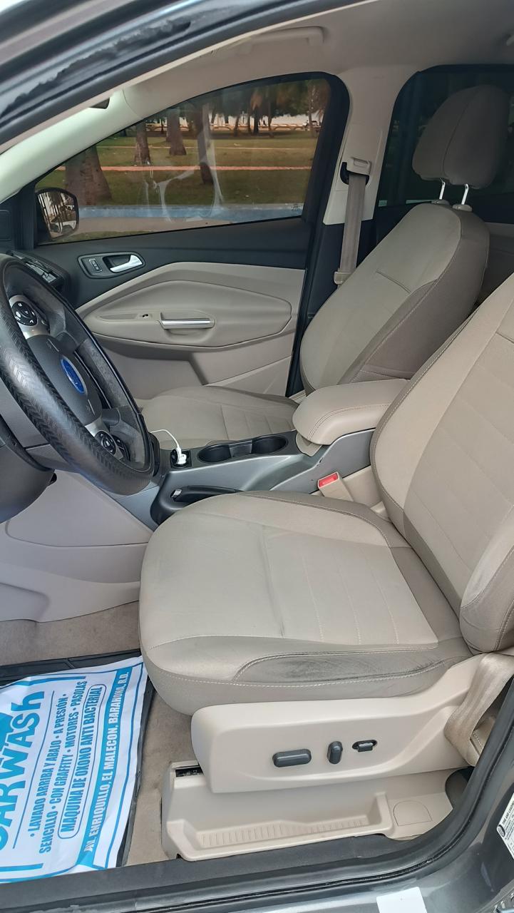 jeepetas y camionetas - Ford escape 2015 4