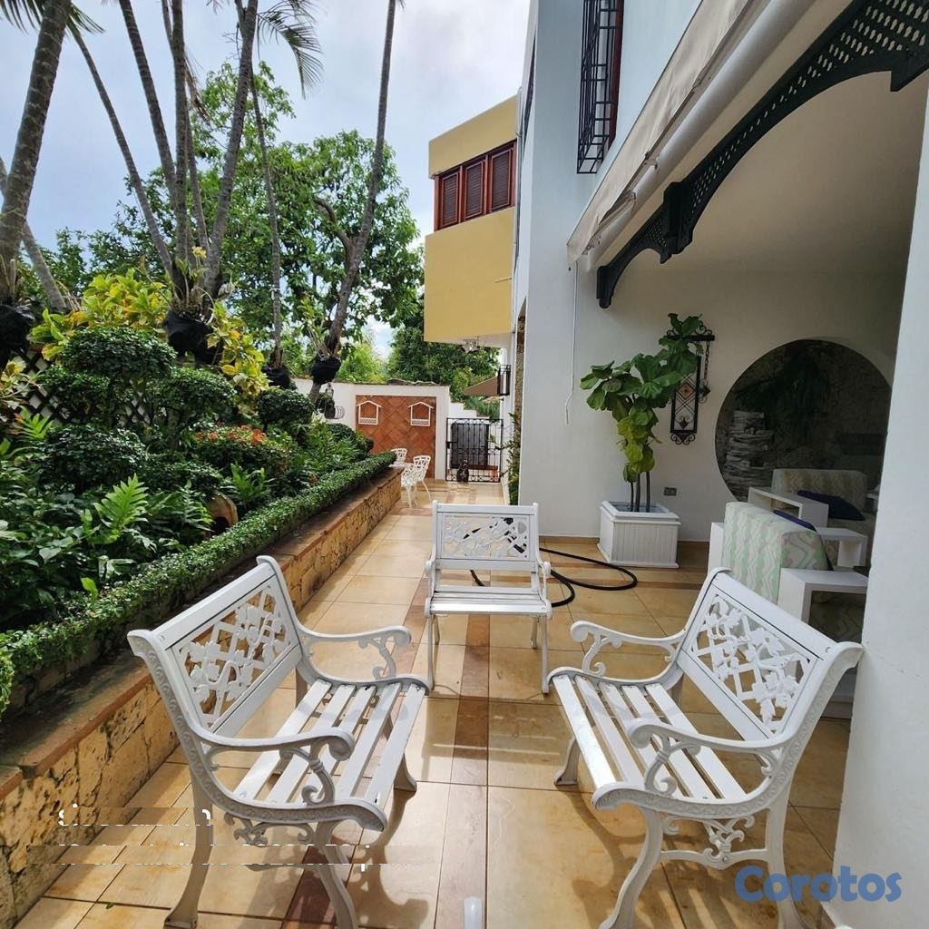 casas - Elegante residencia, máximo confort en Santiago 9