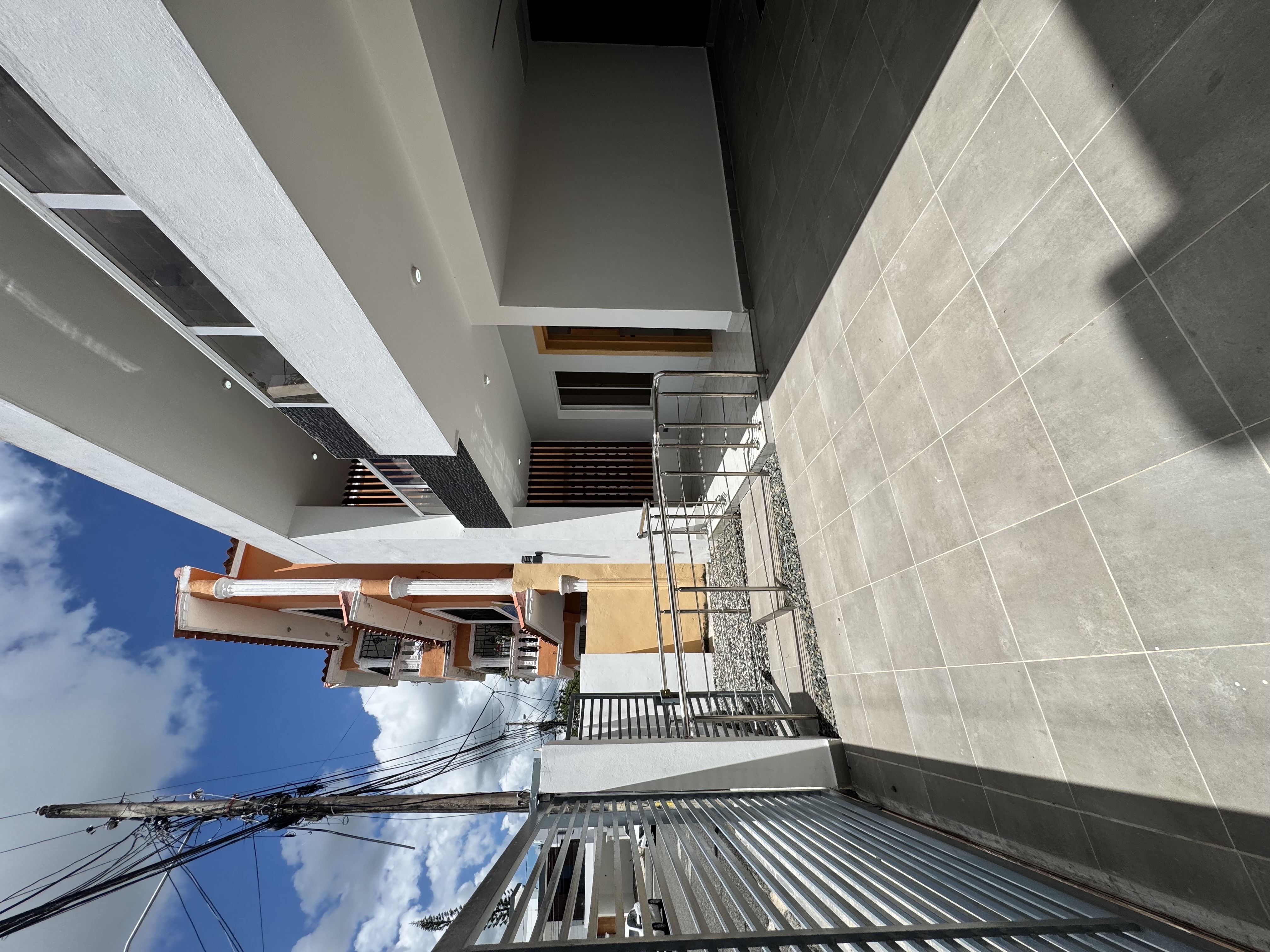 casas - venta de casa de lujo en la autopista de san Isidro brisa oriental  9