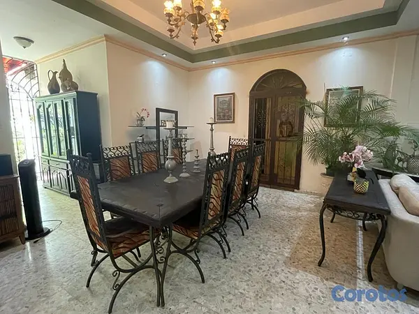 casas - Casas en Venta Gazcue Precio US$ 700,000  5