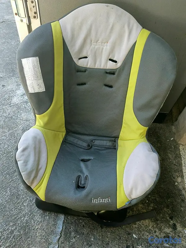 coches y sillas - silla 100
silla para comer 2500
canguro 600
 4
