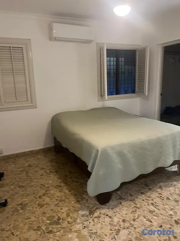 apartamentos - 235m2 primer nivel en Naco / Torre clásica 11