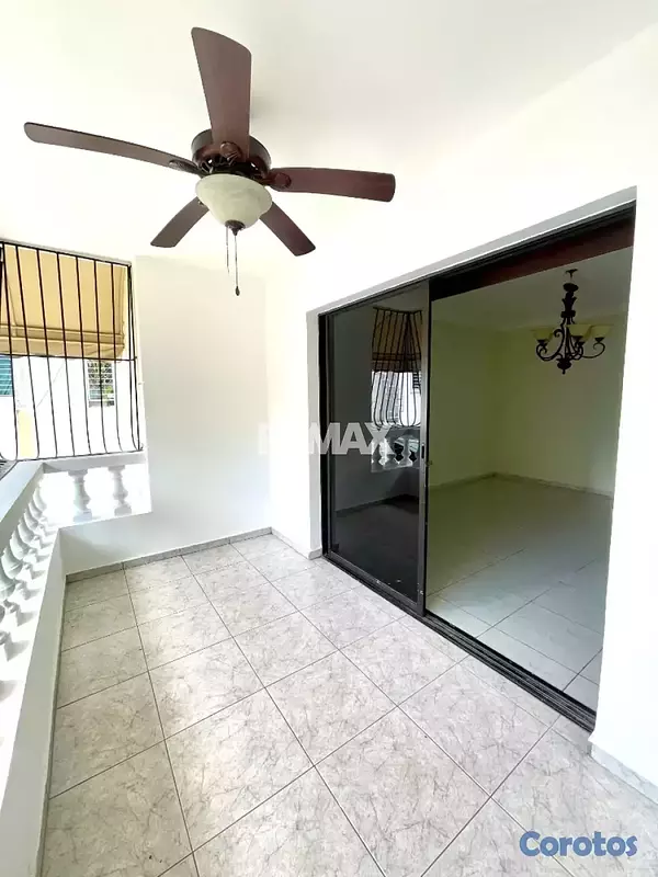 apartamentos - Apartamento en Alquiler en Evaristo Morales 10