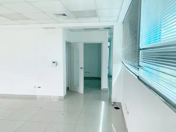 oficinas y locales comerciales - Propiedad corporativa céntrica  9