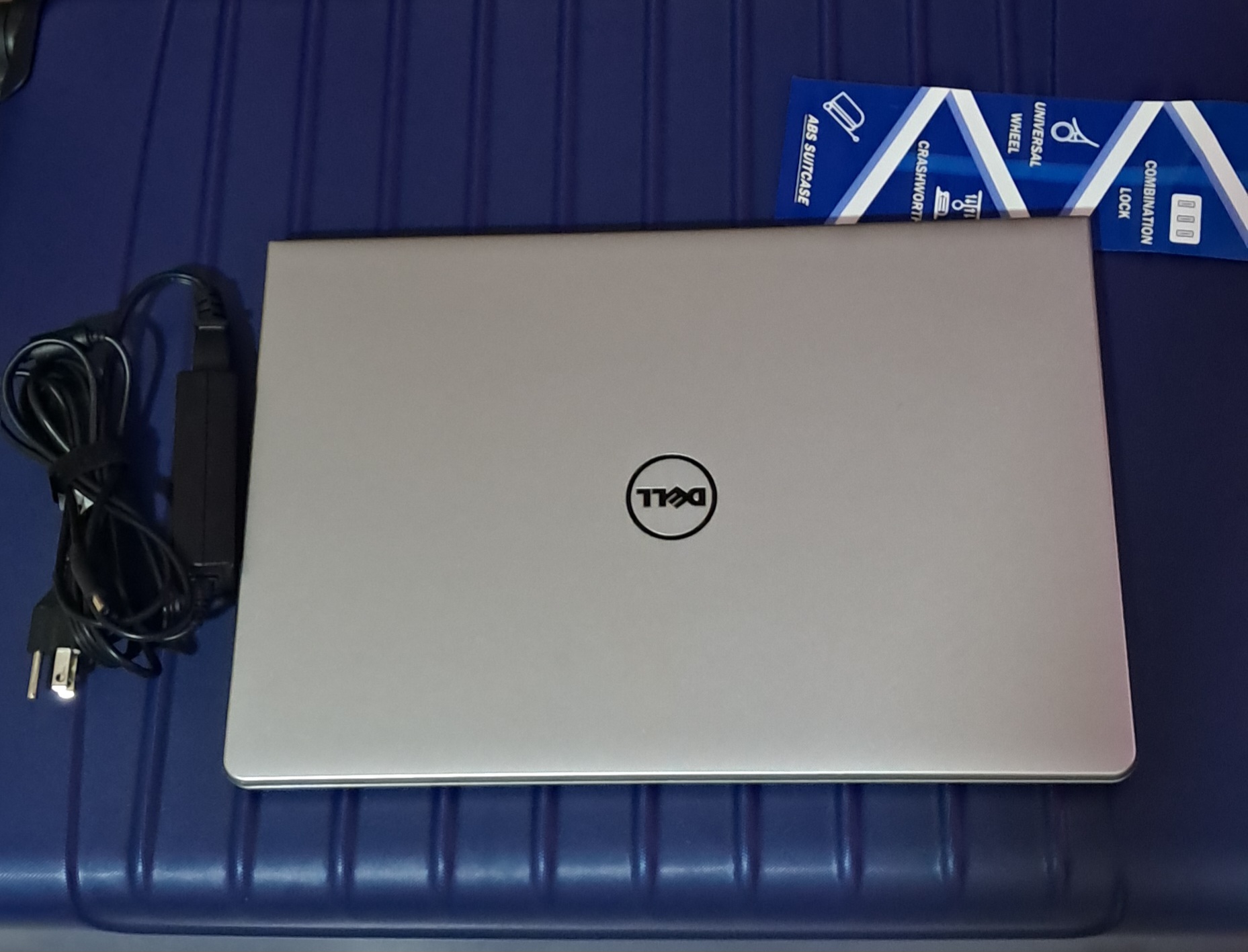computadoras y laptops - Laptop Dell Inspiron TOUCH 512GB SSD 12GB Ram