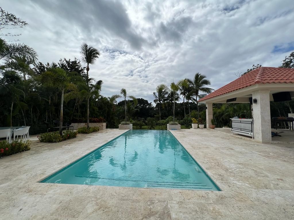 casas vacacionales y villas - 
SIN INTERMEDIARIOS VENDO CASA VILLA EN METRO COUNTRY  CLUB 
 9
