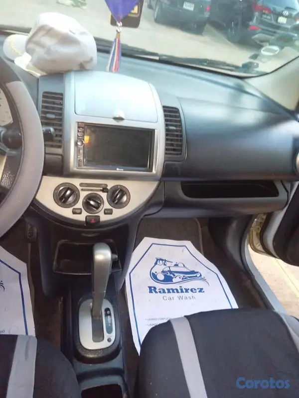 carros - VENDO NISSAN NOTE 2012 6