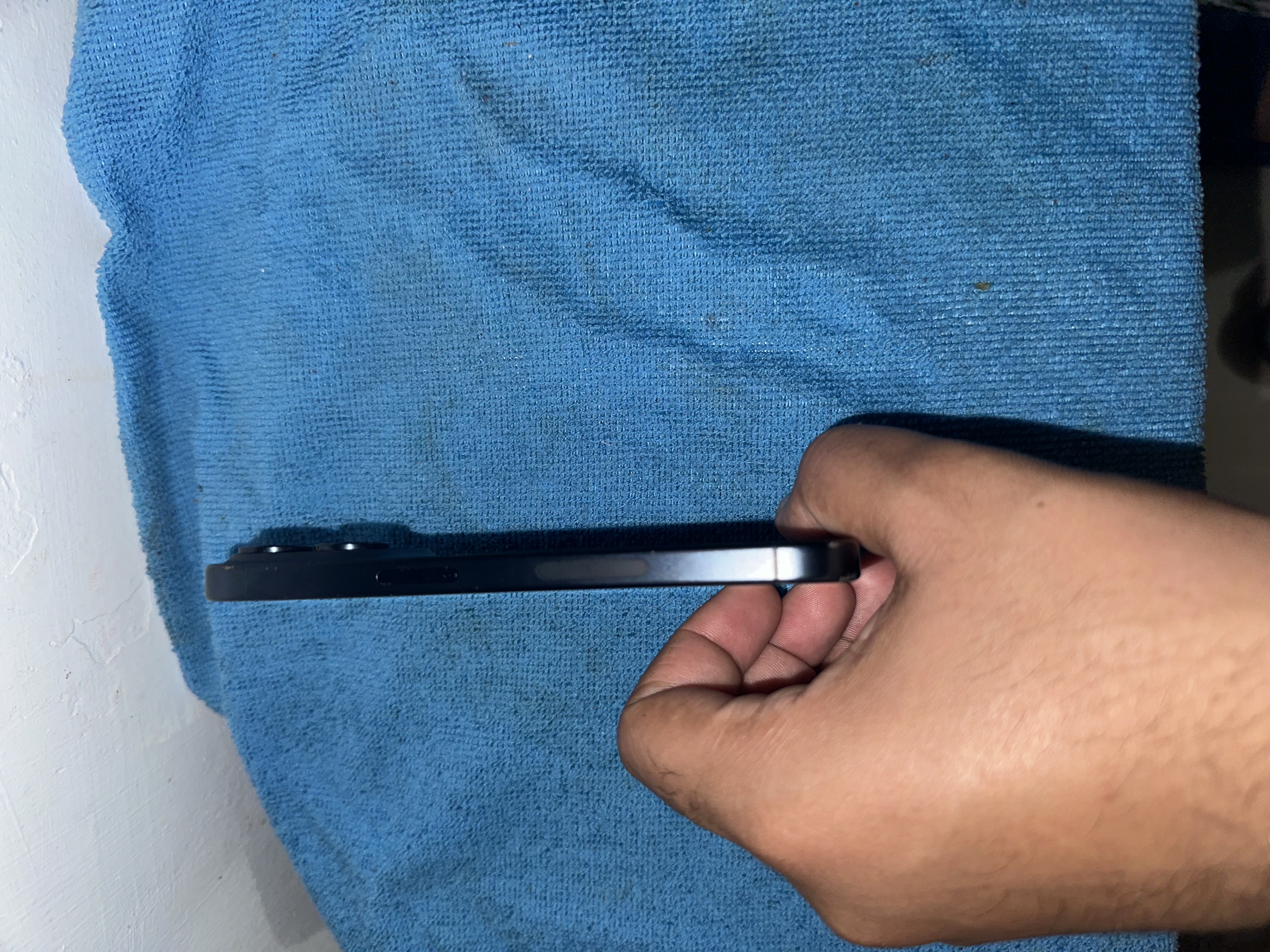 celulares y tabletas - iPhone 15 Pro 
 2