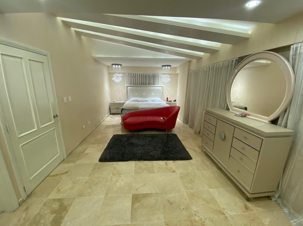 apartamentos - Se alquila apartamento amueblado en Av. Anacaona 6
