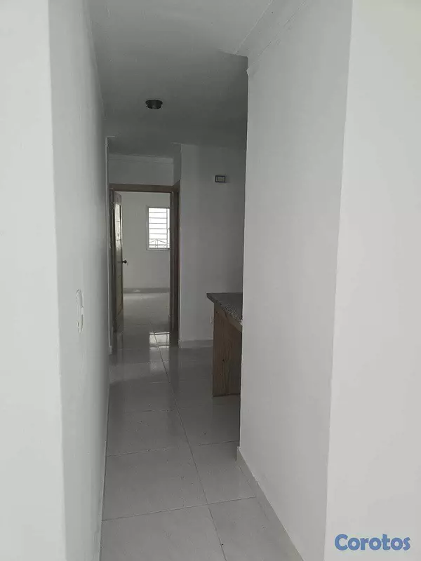 apartamentos - Vendo apartamento en Av. Independencia  10