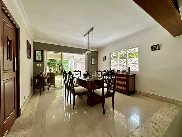 casas - Hermosa Residencia en Mirador del Este, SDE 5