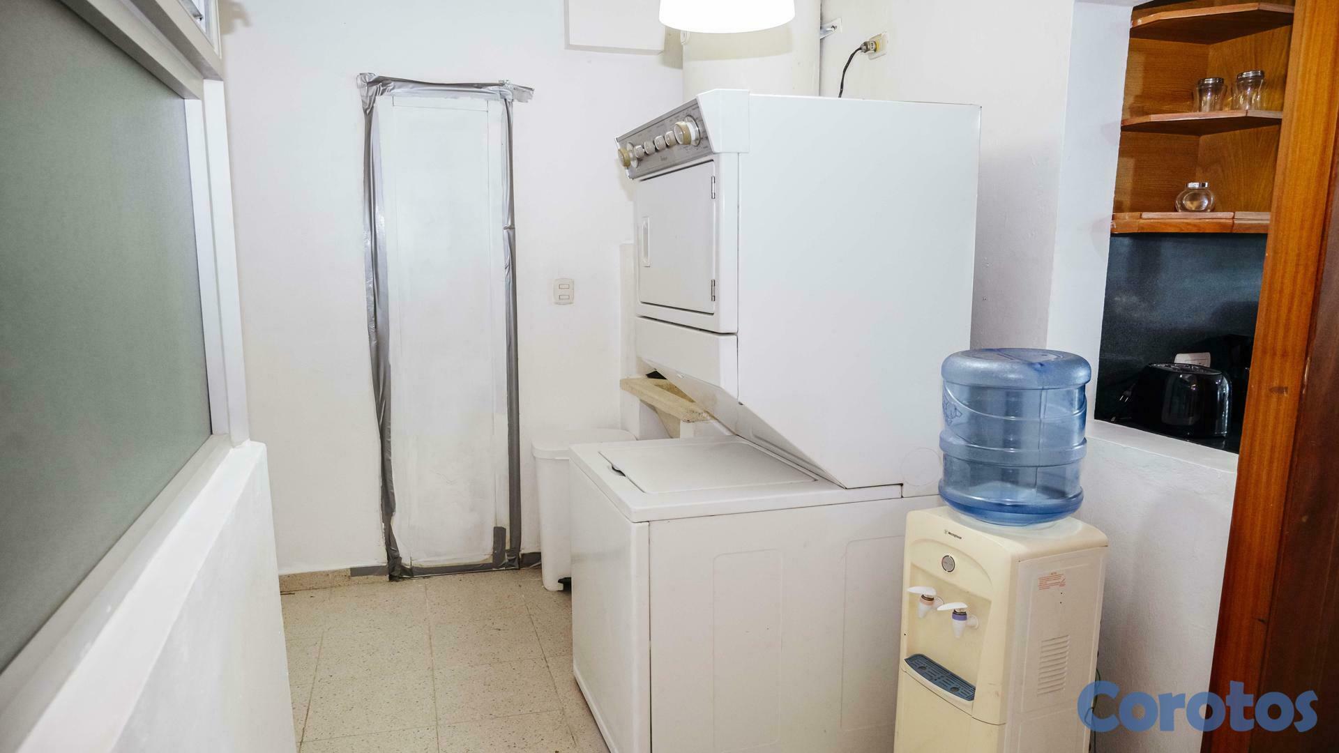 apartamentos - 233 metros netos en Cacicazgos con 3 parqueos 10