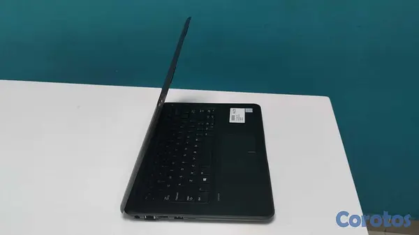 computadoras y laptops - *Laptop, Dell Latitude 3380 / 6th Gen, Intel Core  3