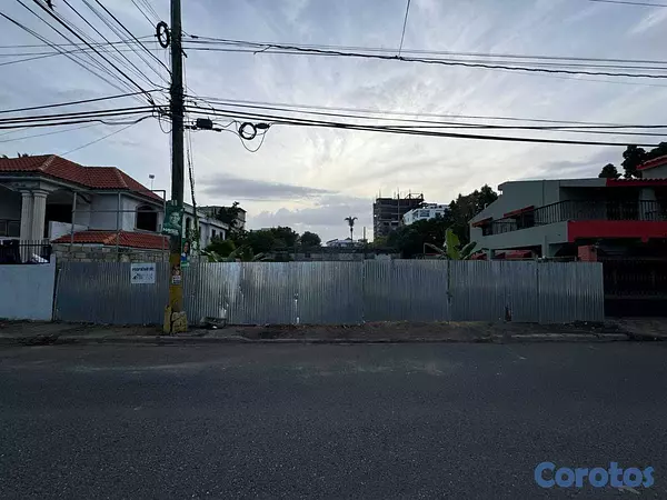 solares y terrenos - Solar en Venta en Tropical del Este SDE 4