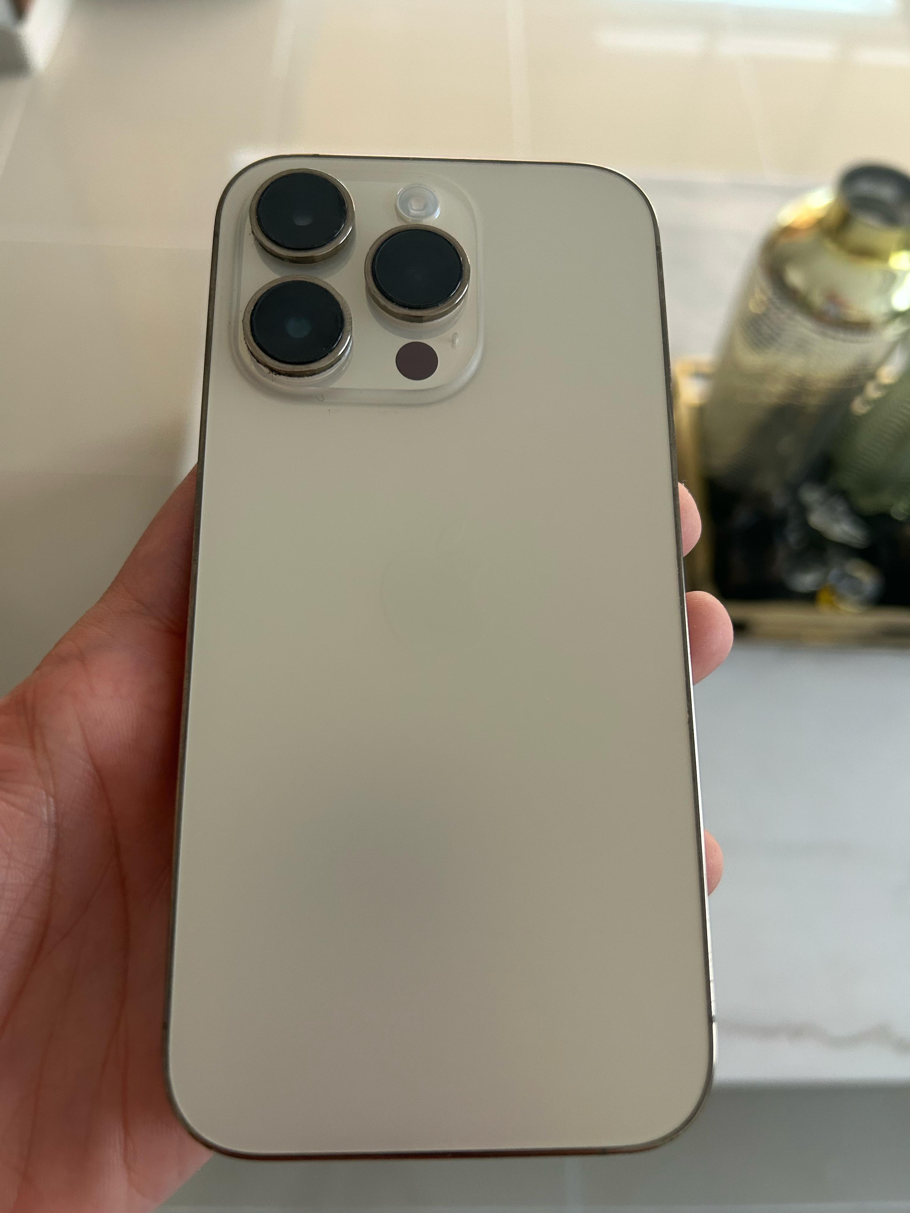 celulares y tabletas - iPhone 14 Pro usado pero como nuevo