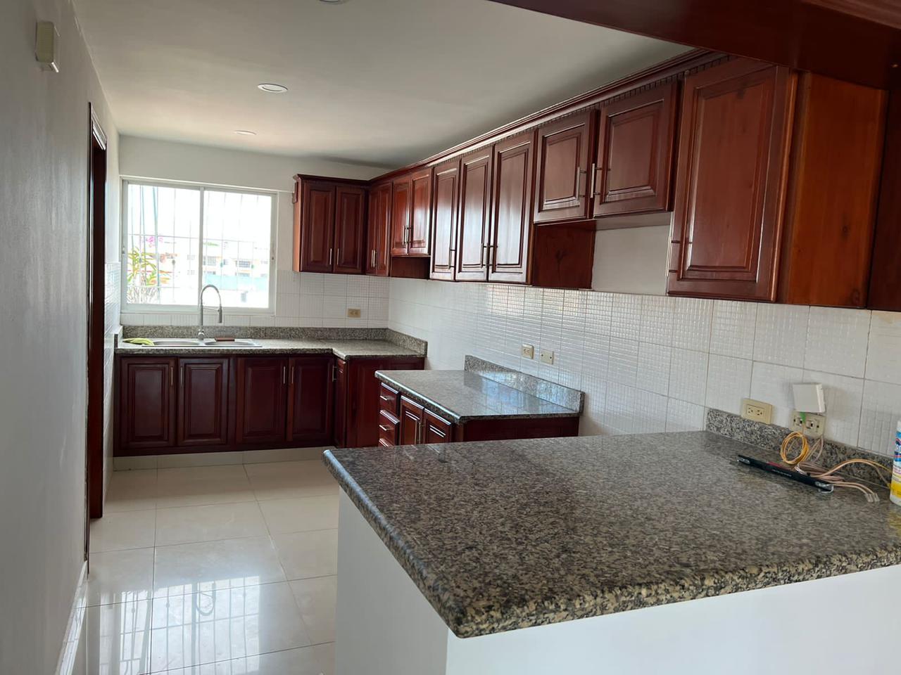apartamentos - Apartamento en vista hermosa de 163mts piso 4 Santo Domingo este 6