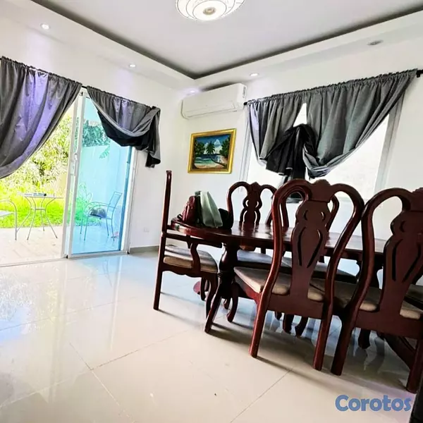 casas - VENDO casa en km 13 Aut. Duarte, detras de La Sire 11